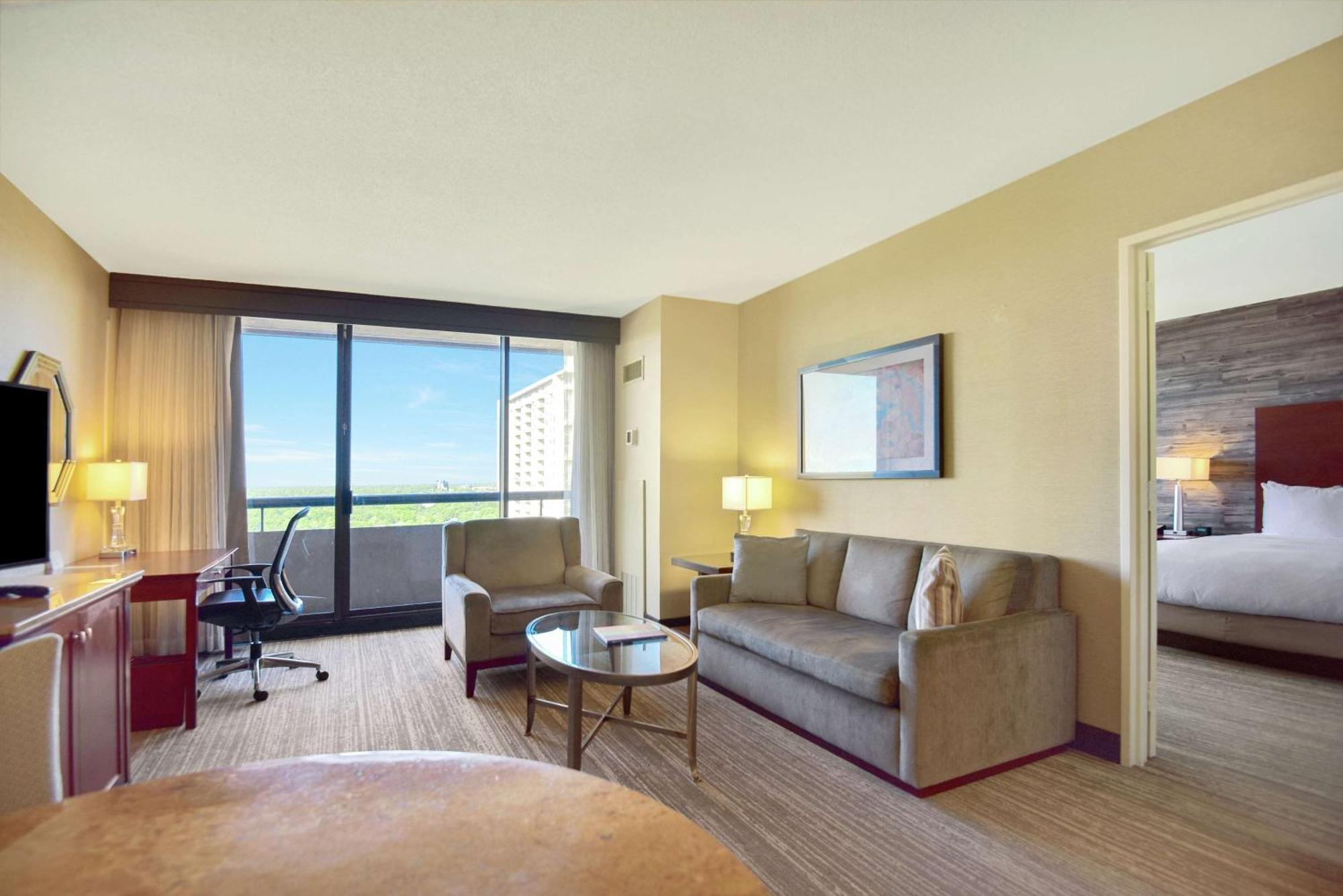 Doubletree By Hilton Hotel & Suites Houston By The Galleria エクステリア 写真