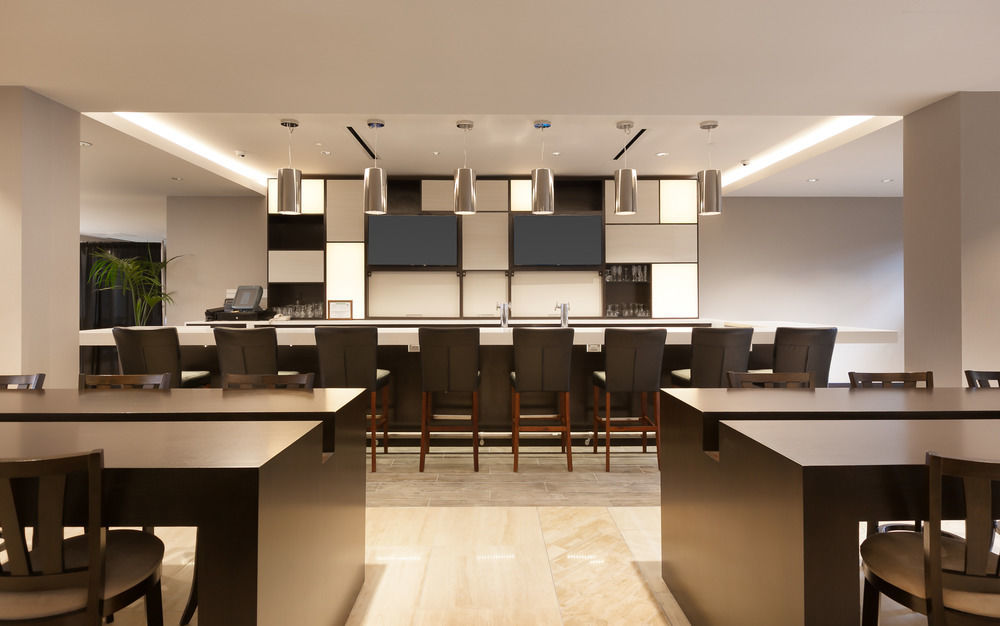 Doubletree By Hilton Hotel & Suites Houston By The Galleria エクステリア 写真