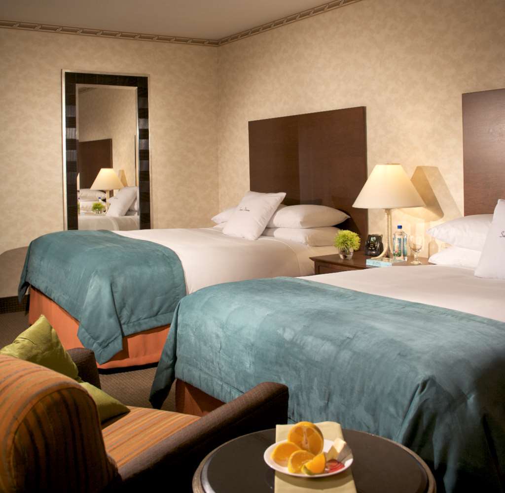 Doubletree By Hilton Hotel & Suites Houston By The Galleria エクステリア 写真